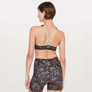 Lululemon Fast & Free Shorts
Flowerescent Multi